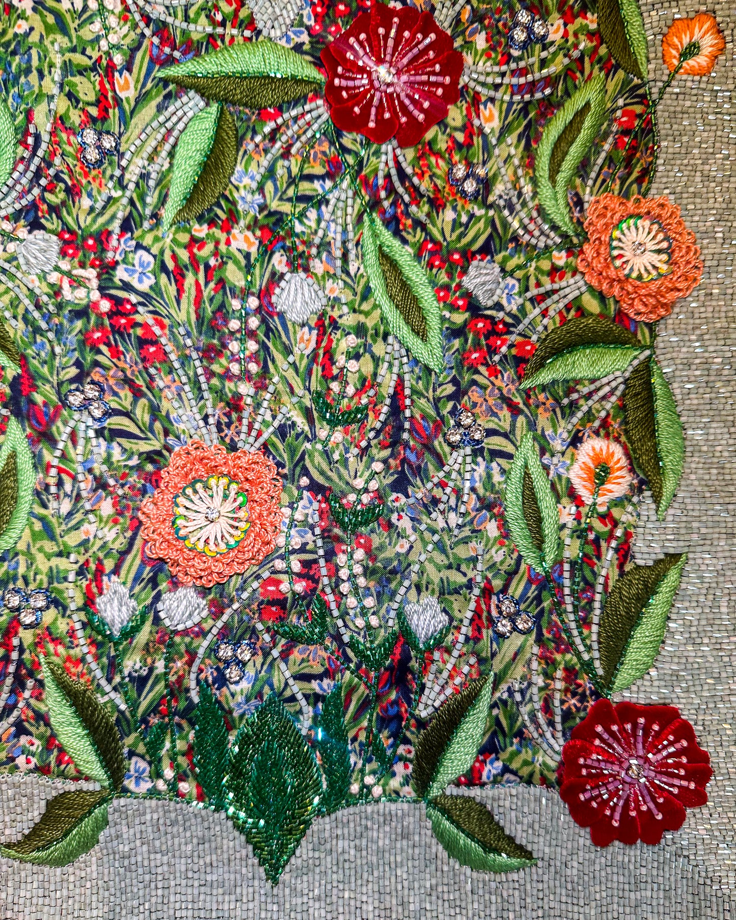 Dazzling garden - red