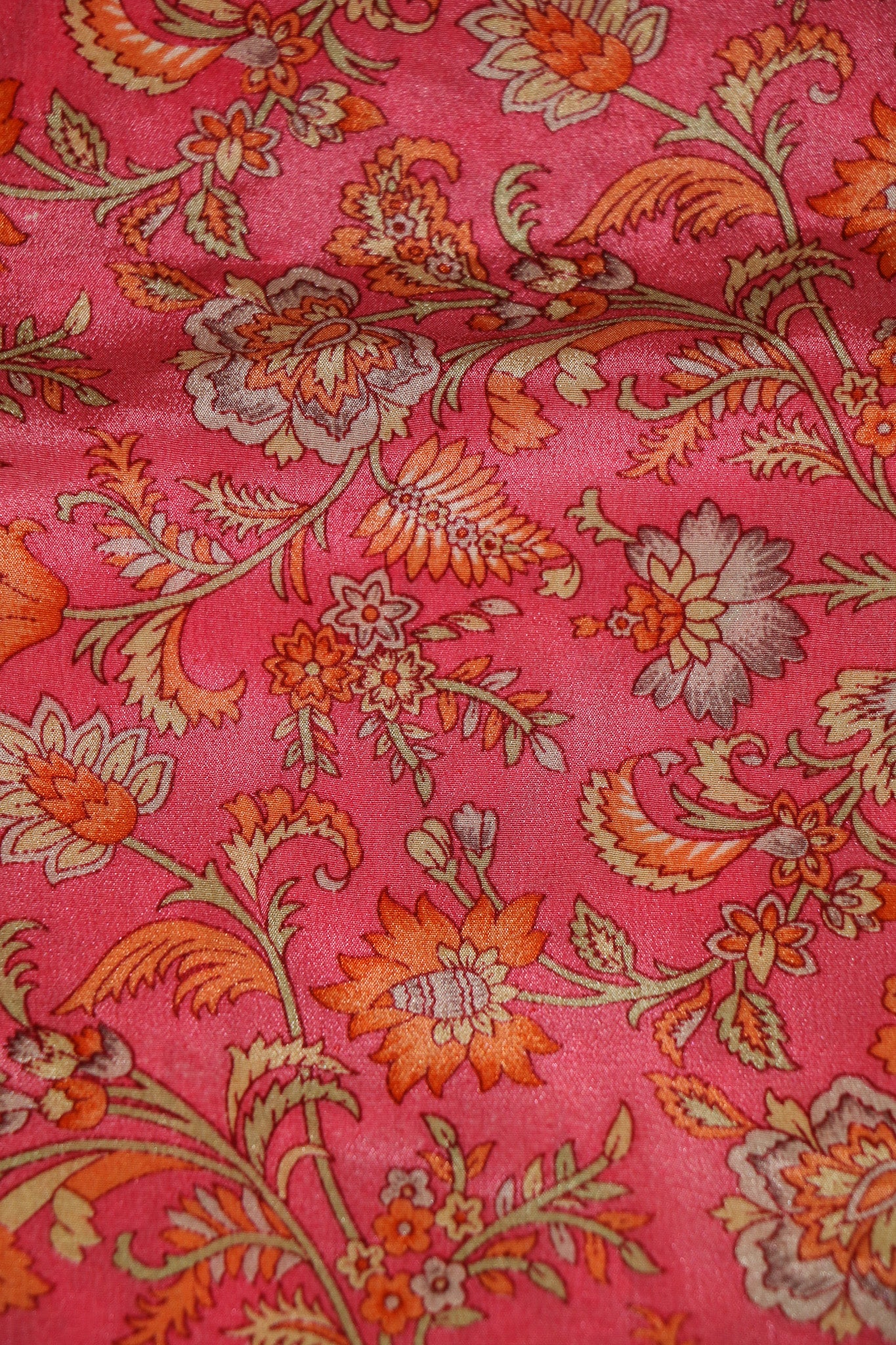 Vintage Bloomscape in Cerise