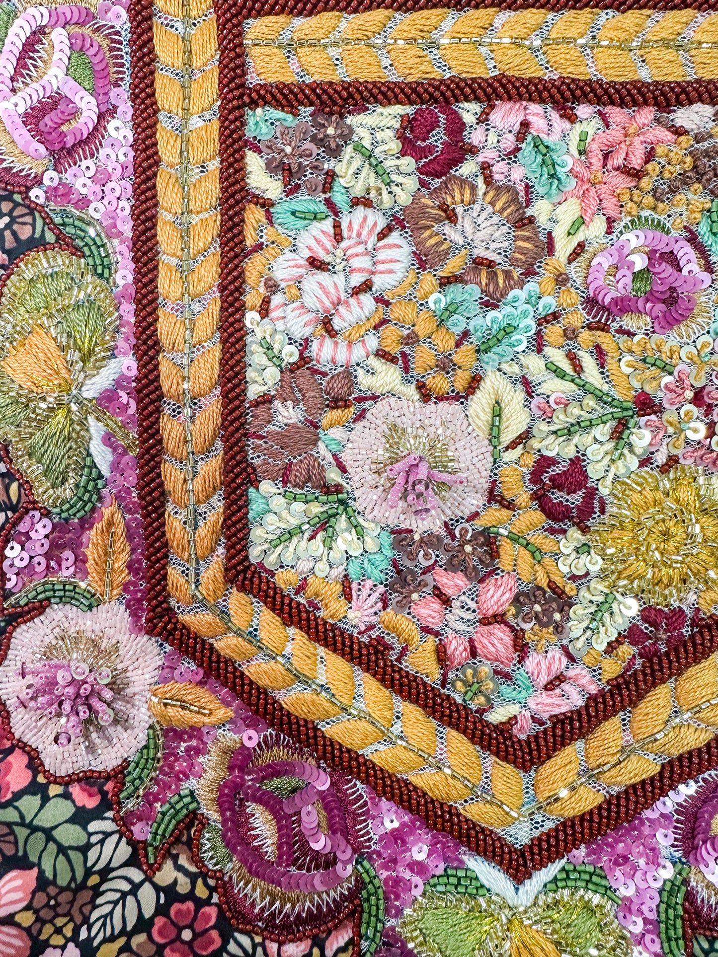 Blossom Lawn - PINK AND RED