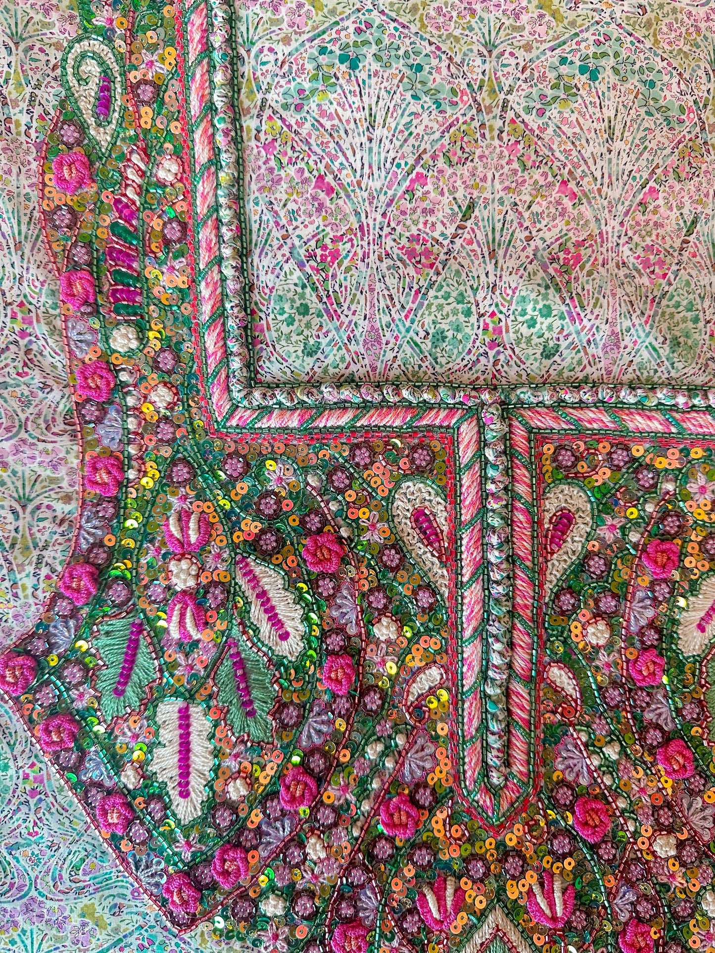 Paisley bloom