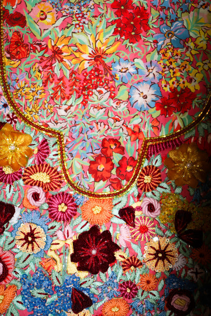Bouquet in Thread