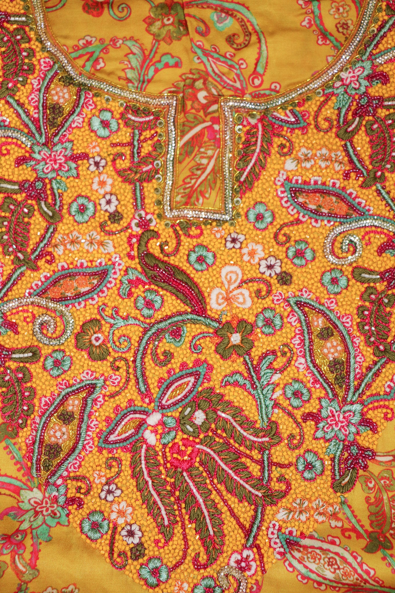 Vintage Paisley Symphony