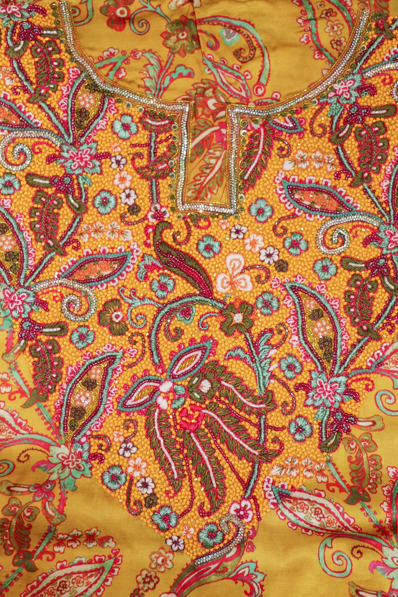 Vintage Paisley Symphony