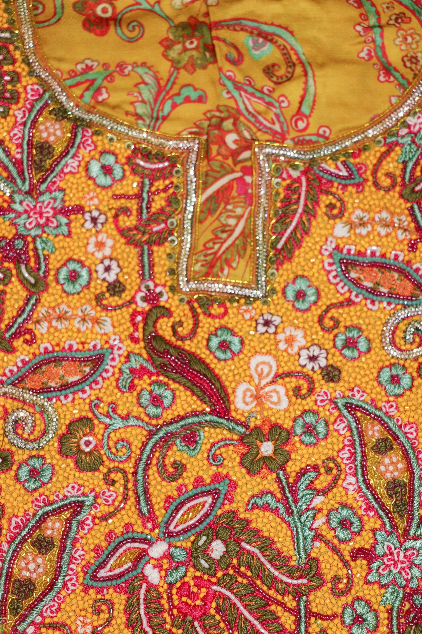 Vintage Paisley Symphony