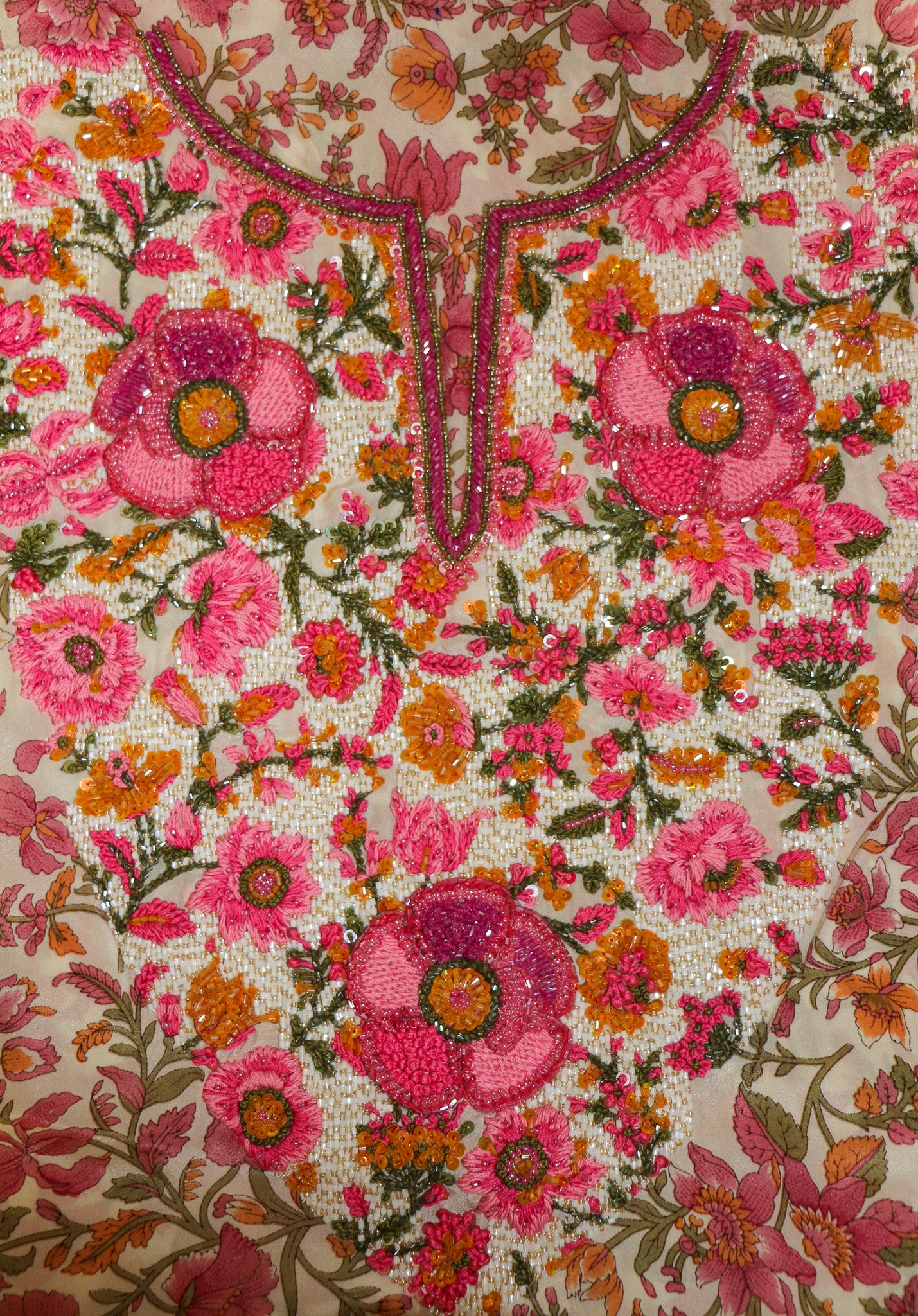 The Rosy Cameo Tapestry