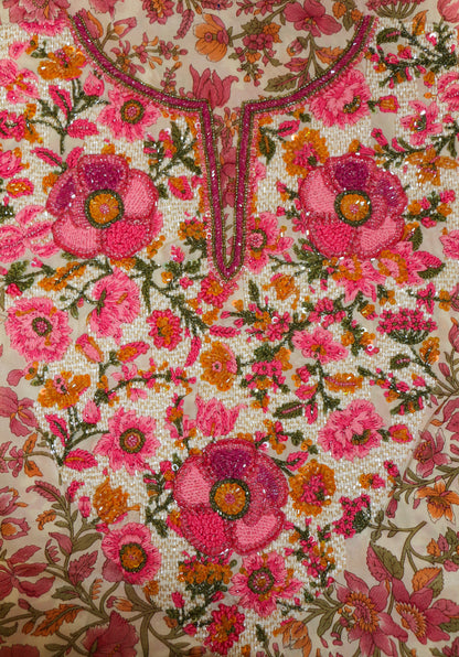 The Rosy Cameo Tapestry