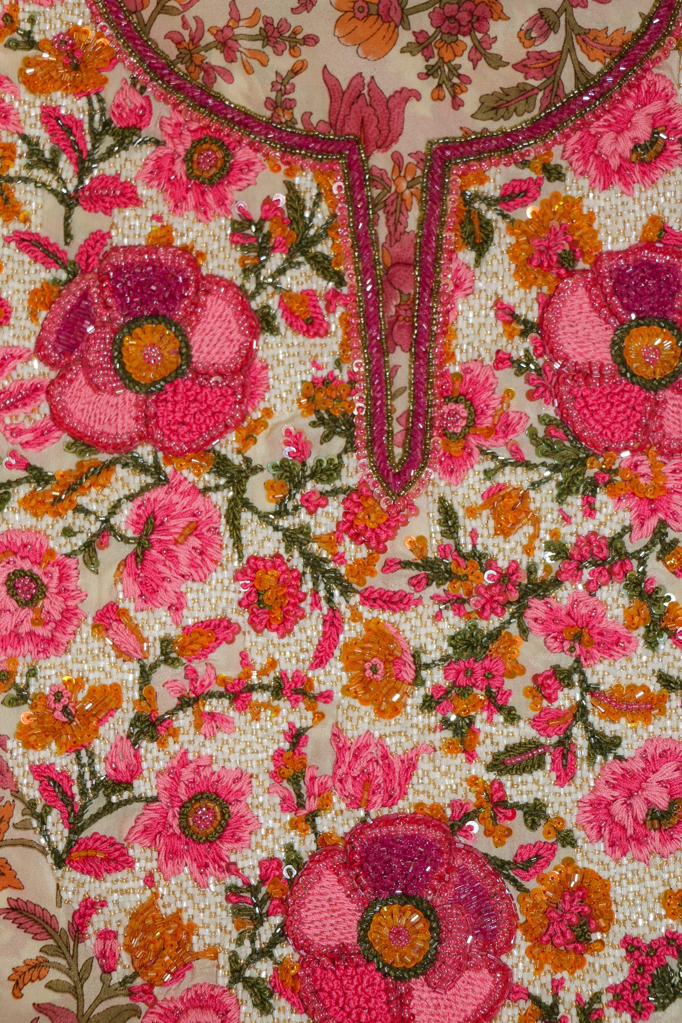 The Rosy Cameo Tapestry