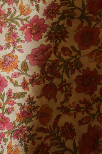 The Rosy Cameo Tapestry