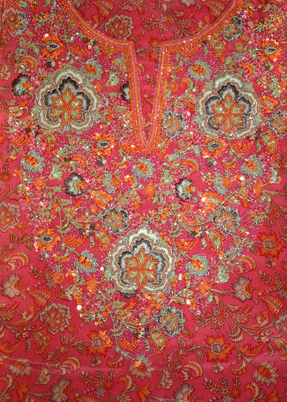 Vintage Bloomscape in Cerise