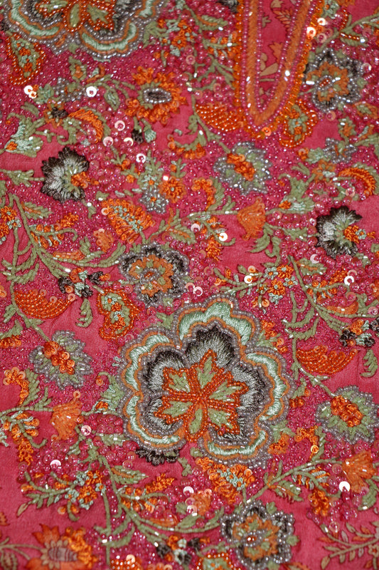 Vintage Bloomscape in Cerise