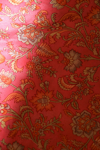 Vintage Bloomscape in Cerise