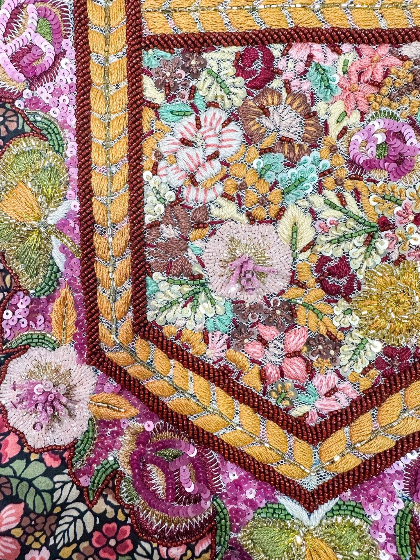 Blossom Lawn - PINK AND RED