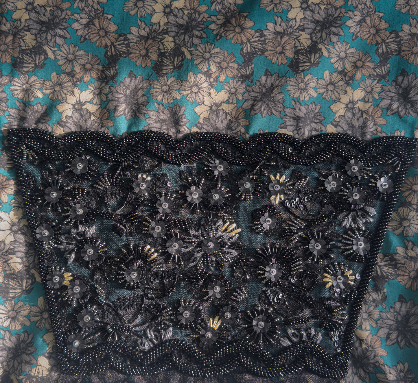 Midnight Daisies